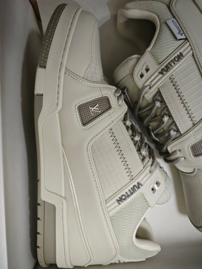 L*V TRAINER "WHITE BEIGE"